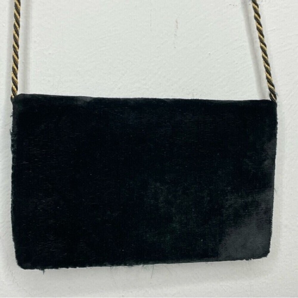 Vintage velvet embroidered bag with faux pearls - Picture 10 of 16